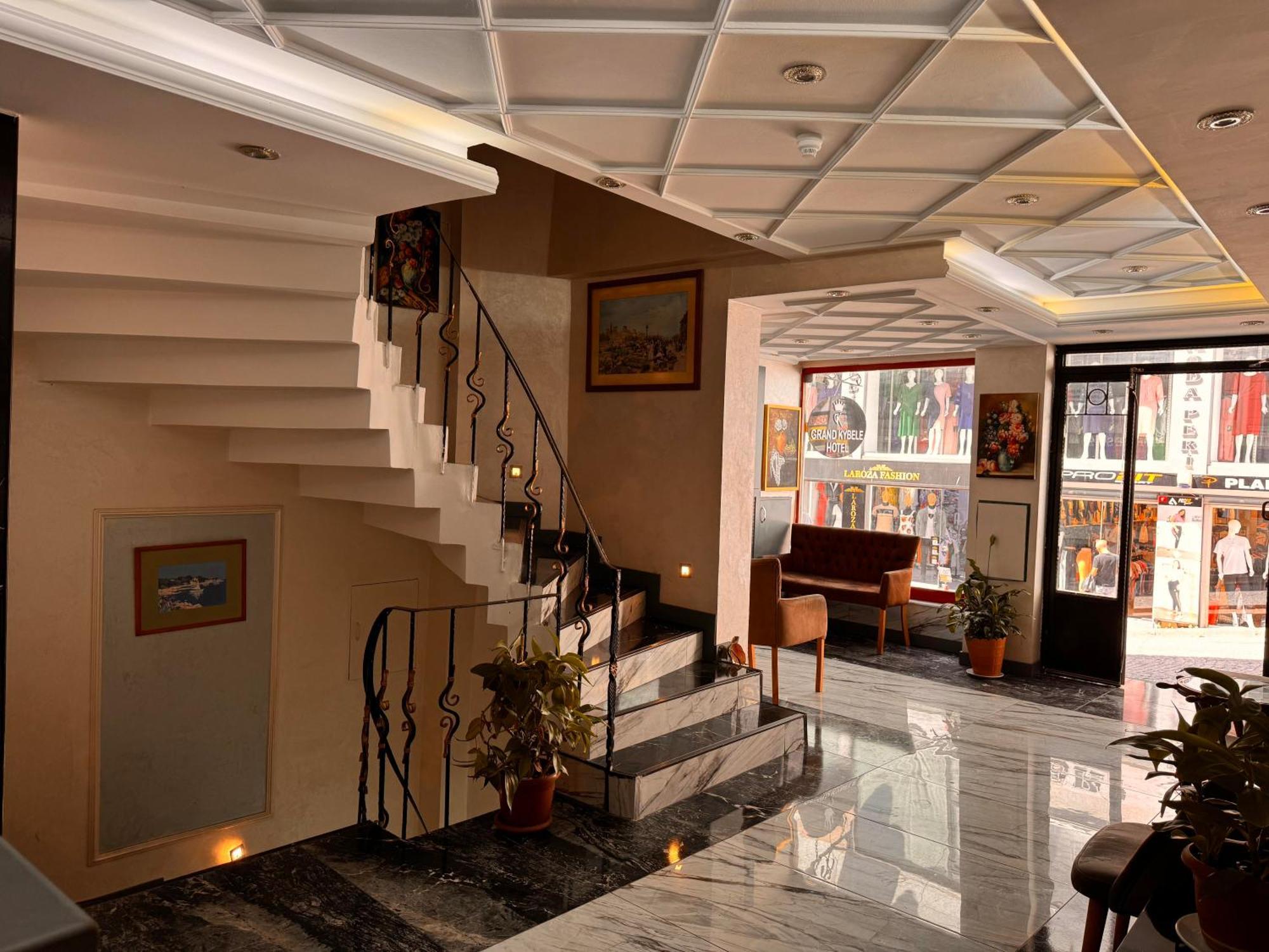 Grand Kybele Hotel Istanbul Exterior photo